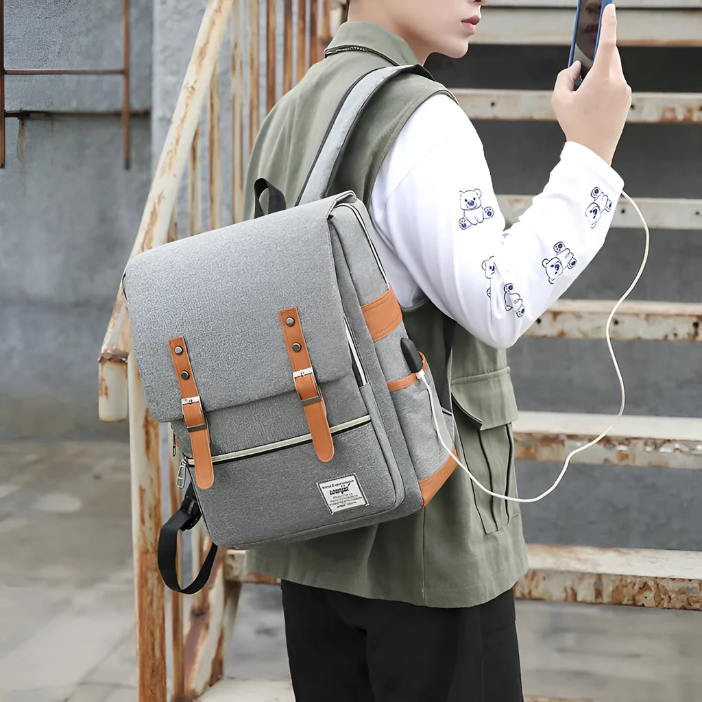 Three-piece business backpack in Oxford cloth with curved shoulder strap and multiple compartments
