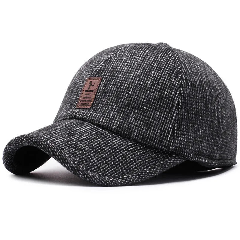 Men's adjustable wool felt baseball cap in black with short brim and letter pattern