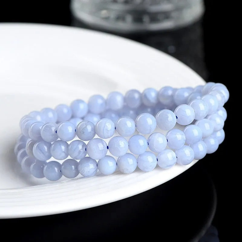 Blue agate bracelet with natural striped patterns on 6-6.8mm beads