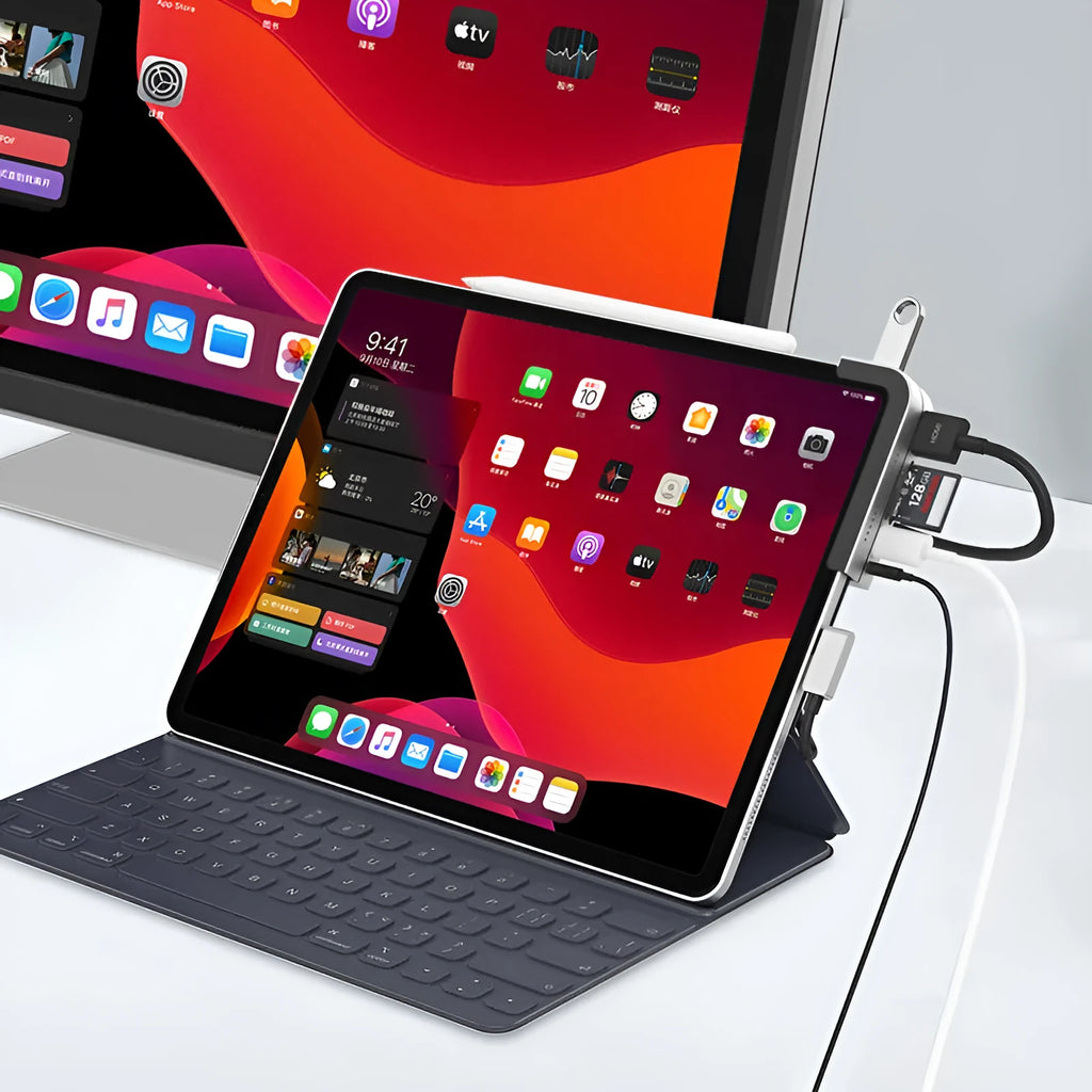 Silver aluminium grey USB-C docking station with 6 ports for iPad Pro 2018 and 2020 models