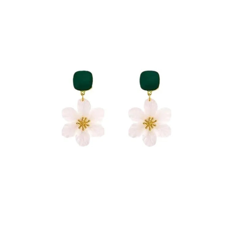 Dark green sterling silver needle flowers stud earrings with butterfly clasps