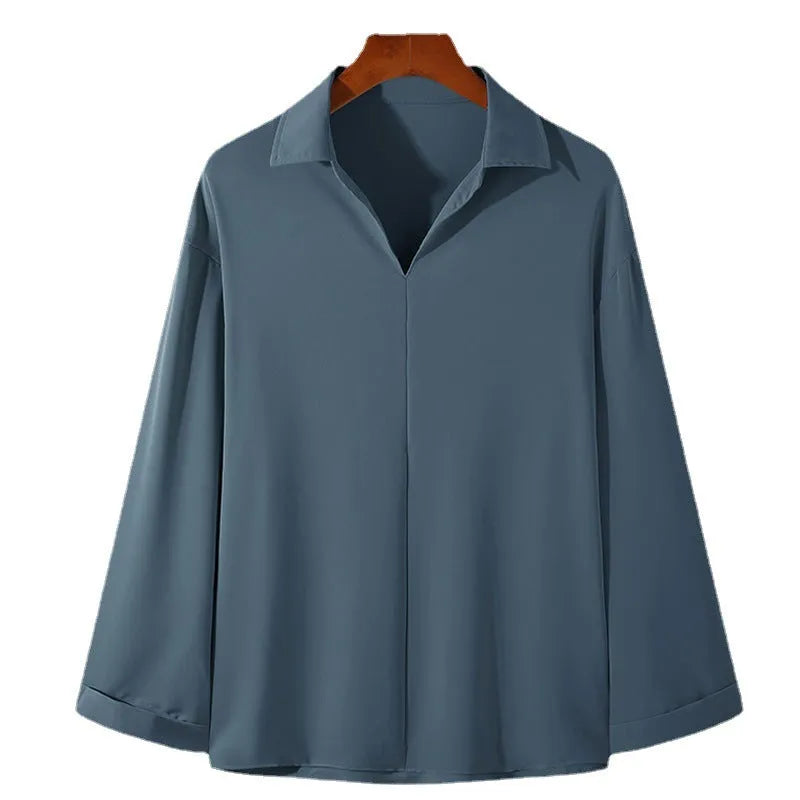 Men's loose lapels casual shirt in polyester blend fabric showing non-ironing construction and pullover style
