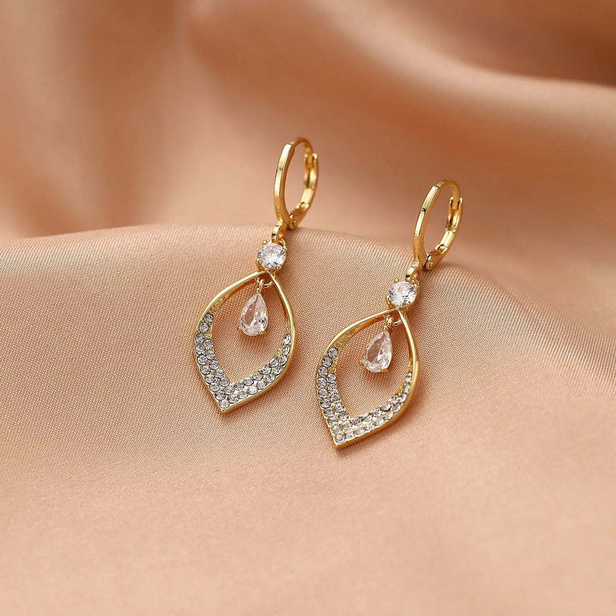 Gold and silver colour copper water drop tassel earrings with thickened electroplated buckles