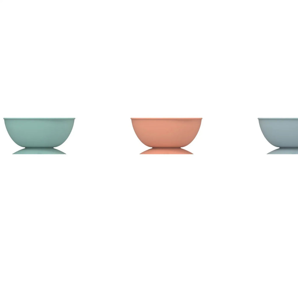 Silicone slow feeder licking mat dog bowl with suction cup base in cyan colour