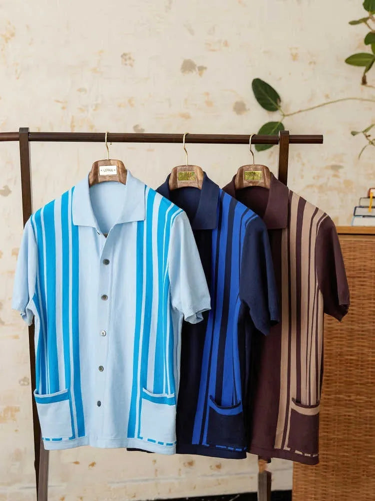 Men's short-sleeve striped knit cardigan polo shirt with lapel collar in light blue