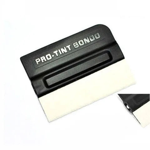 Black and blue magnetic car vinyl wrap scraper tool with interchangeable faux deerskin and wool pads.