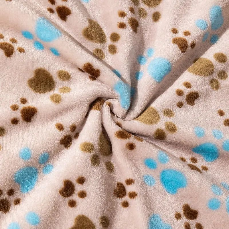 Double-sided thickened polyester dog blanket with cartoon anime pattern in blue dog colour