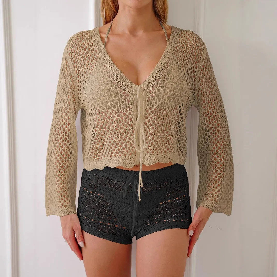 Short hollow woven cardigan blouse with bell sleeves in imitation cotton fabric