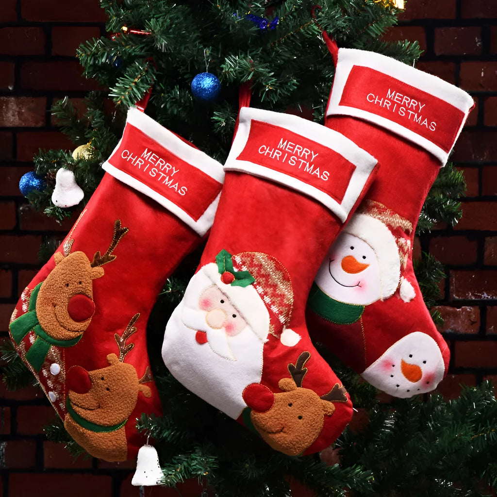 American-style non-woven fabric Christmas stocking pendant in elk, old man, or snowman design
