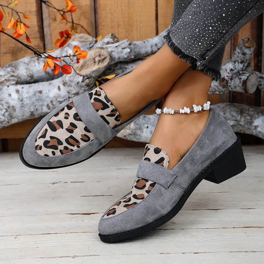 Leopard print slip-on suede shoes with a chunky heel and pointed toe in pink colour