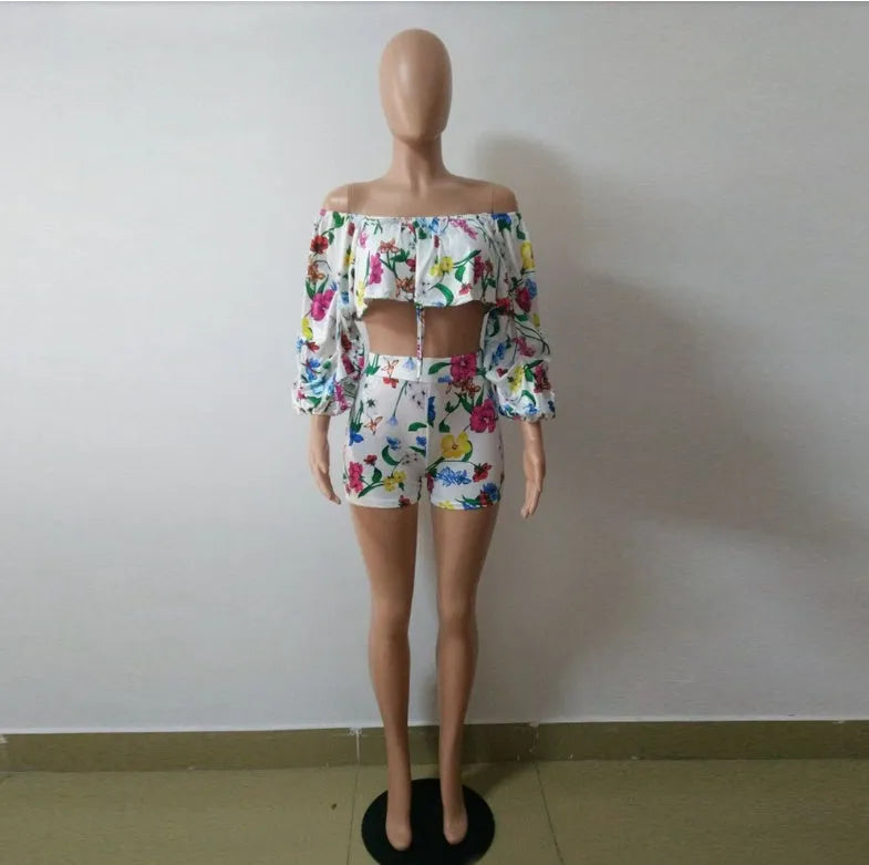 Women's multicolour digital print two-piece set with pile sleeve top and matching shorts.