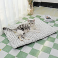 Warm cloth pet pad for dogs and cats in 50x40cm or 70x48cm sizes