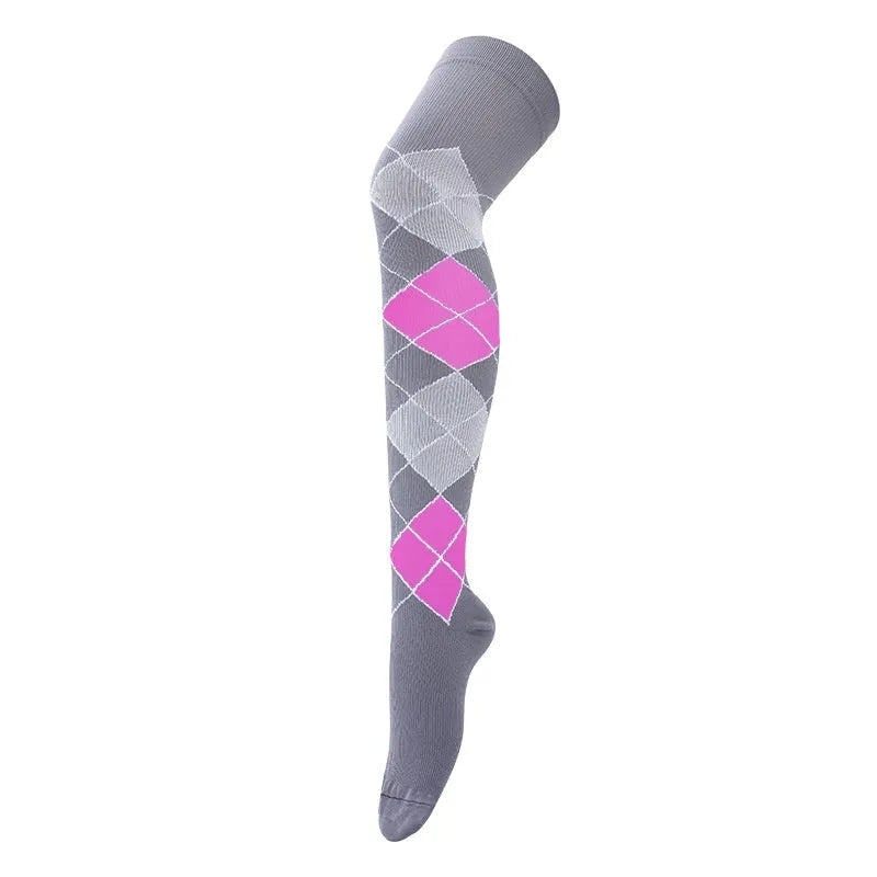 Outdoor sports running cycling long compression socks knee high quick dry polyester in multiple colours