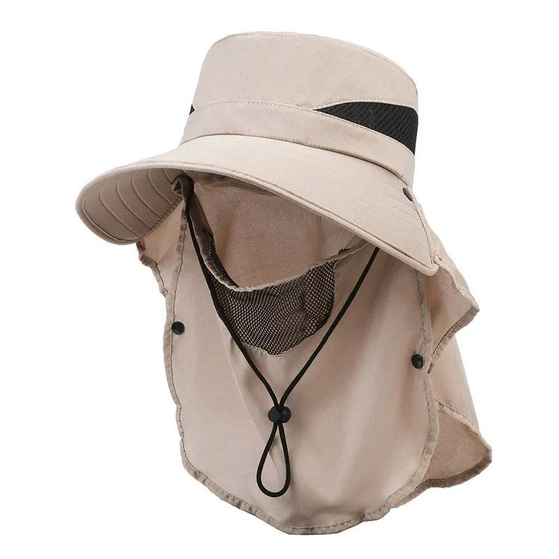 Men's big brim polyester fishing hat in army green colour on a neutral background.