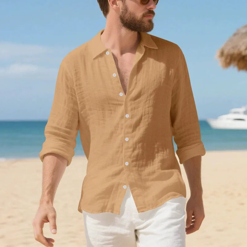 Man wearing a loose-fitting linen casual shirt in a light colour, showing the non-iron texture and American style.