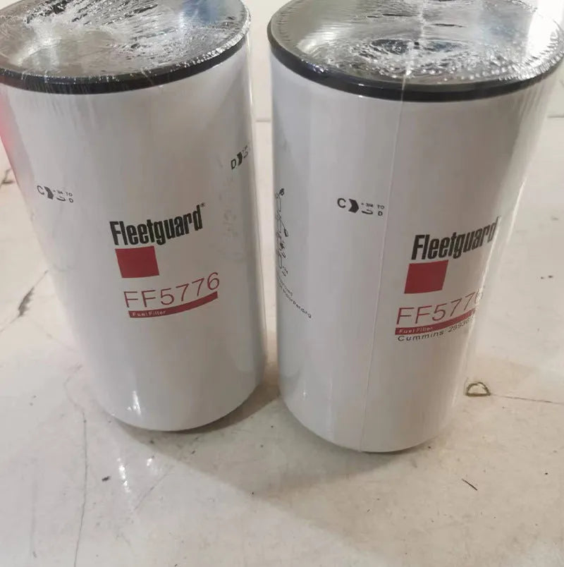 Glass fibre folding filter element for vacuum oil filtration systems with 32mm connections
