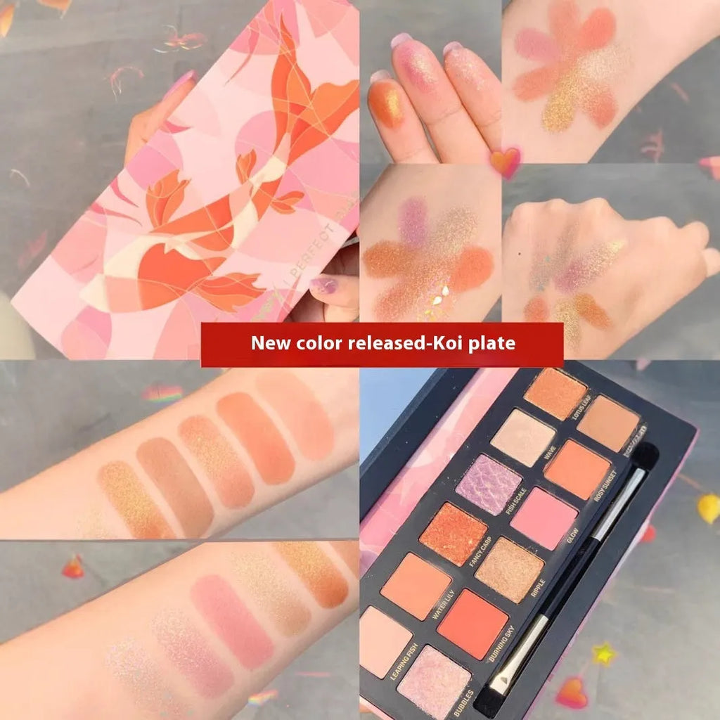 Twelve-colour animal eye shadow palette with cat, tiger, fox, and leopard designs