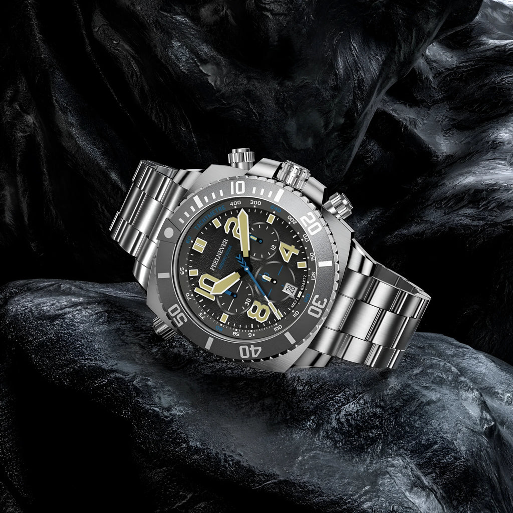 Business men's mechanical watch with luminous dial and steel belt in silver blue colour