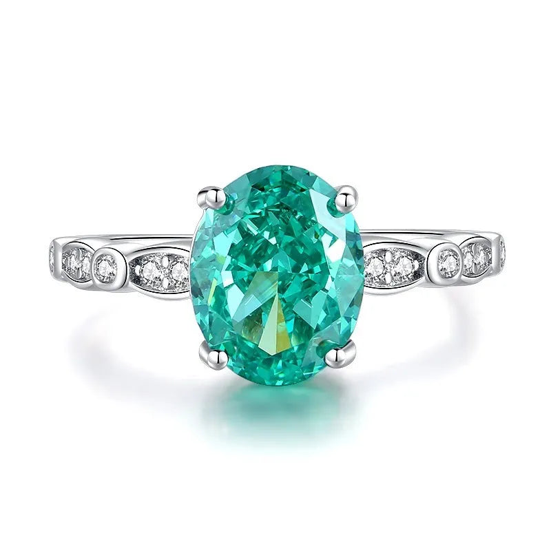 Geometric S925 sterling silver women's ring with emerald and inlaid high carbon diamonds in Palai Bahao style.