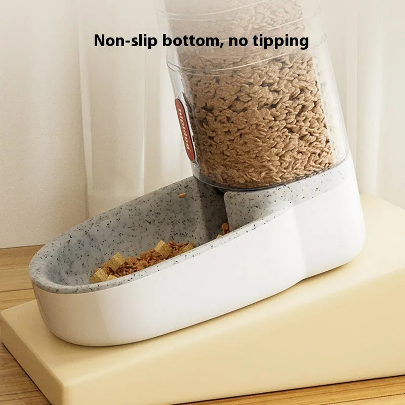 Blue automatic pet water fountain with 3.8-litre large capacity for cats and dogs.