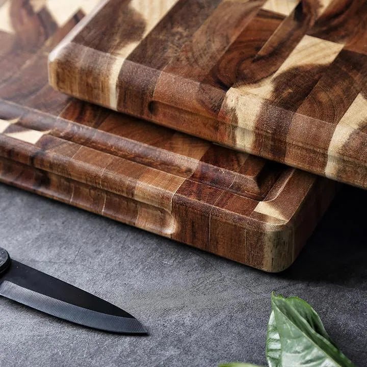Brown solid wood cutting board made from imported acacia with 3cm thickness