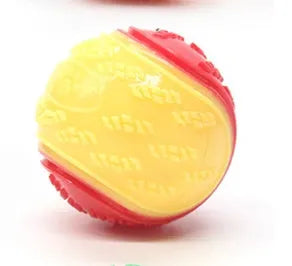 Red and blue TPR rubber dog ball with squeaker, shown next to a 6.5 cm measurement guide.