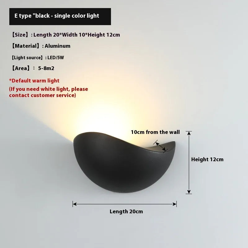 Waterproof IP65 LED lamp with aluminium alloy shell in black or white finish