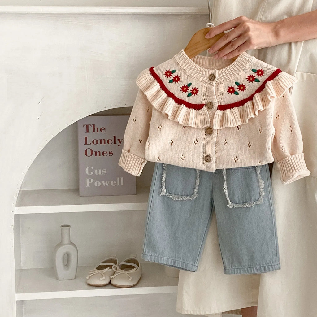 Children's cotton denim cropped pants in denim colour with hairband belt fly opening