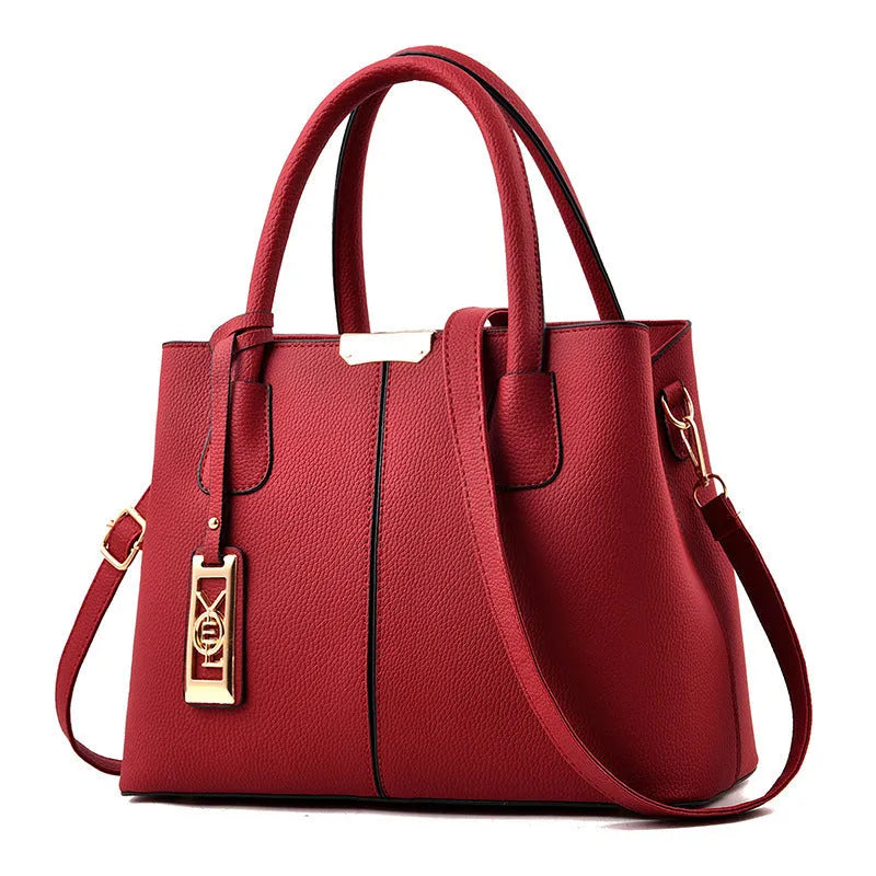 Soft PU large capacity fashion shoulder bag with leather strap in horizontal square shape