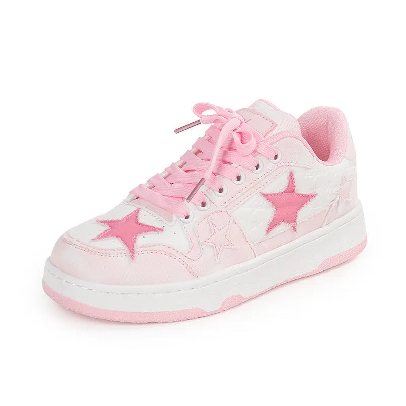Denim skateboard shoes with round toe and lace-up closure in black, green or pink colours