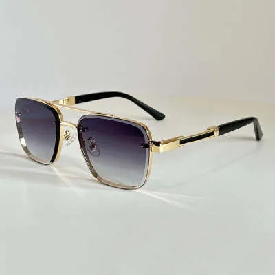 Men's vintage sunglasses with gold frame and gradient lenses for UV protection