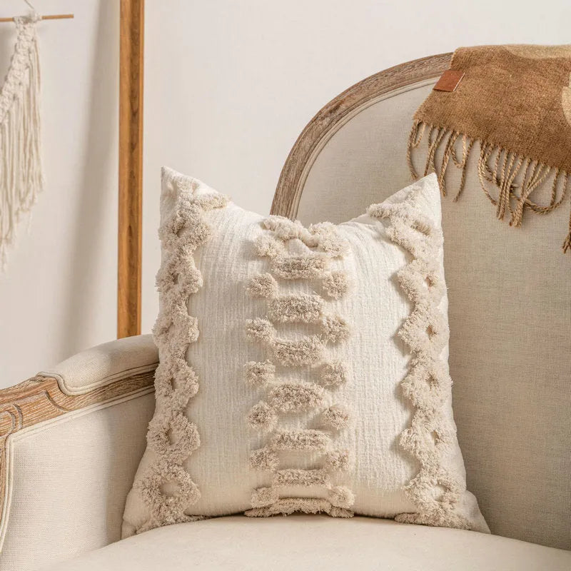 Knitted tassel pillow cover with striped pattern in bow design, 45x45cm size