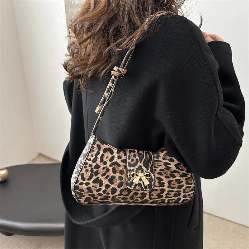 Women's casual PU leather handbag with sandwich pockets in black, brown, coffee or khaki