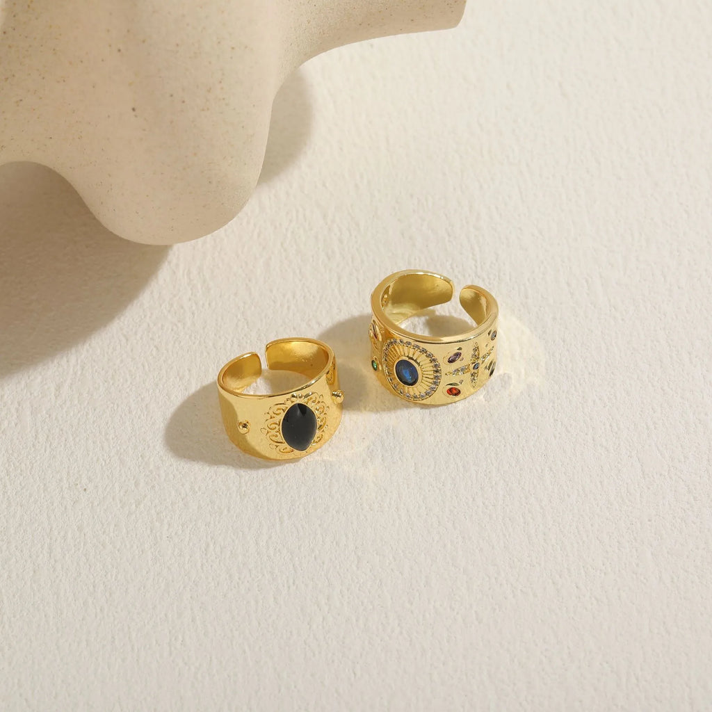 Geometric horse eye black copper ring with vintage zircon stone, Chinese style women's jewellery.