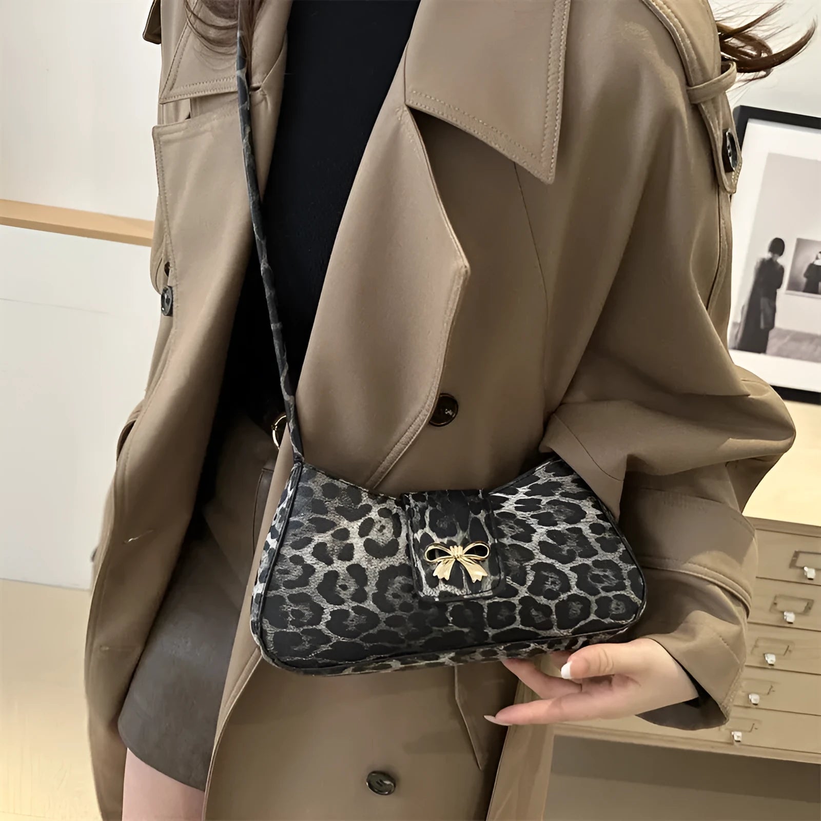 Women's casual PU leather handbag with sandwich pockets in black, brown, coffee or khaki