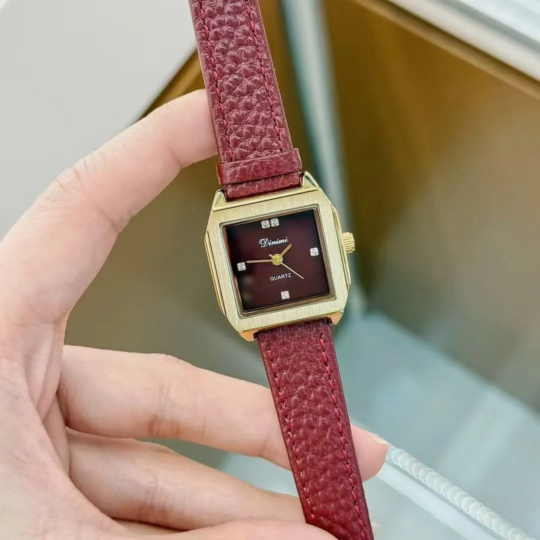 Alloy Chinese-style red women's watch with multiple design patterns and 8mm thickness
