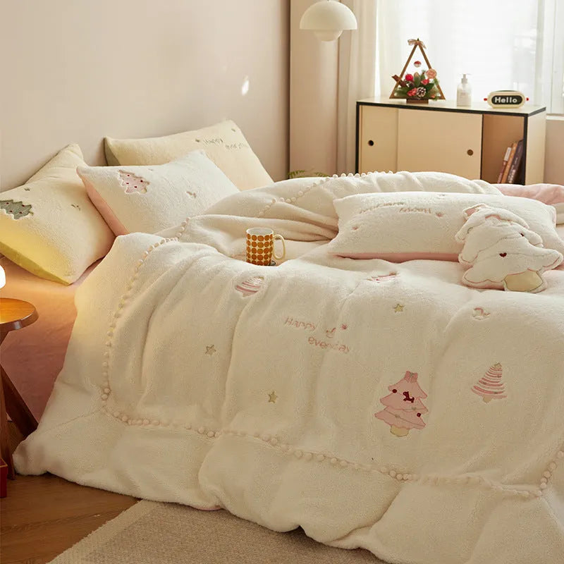 Milk fibre bedding four-piece set with Christmas tree pattern in green or pink for bed sizes 1.2m to 2.0m wide
