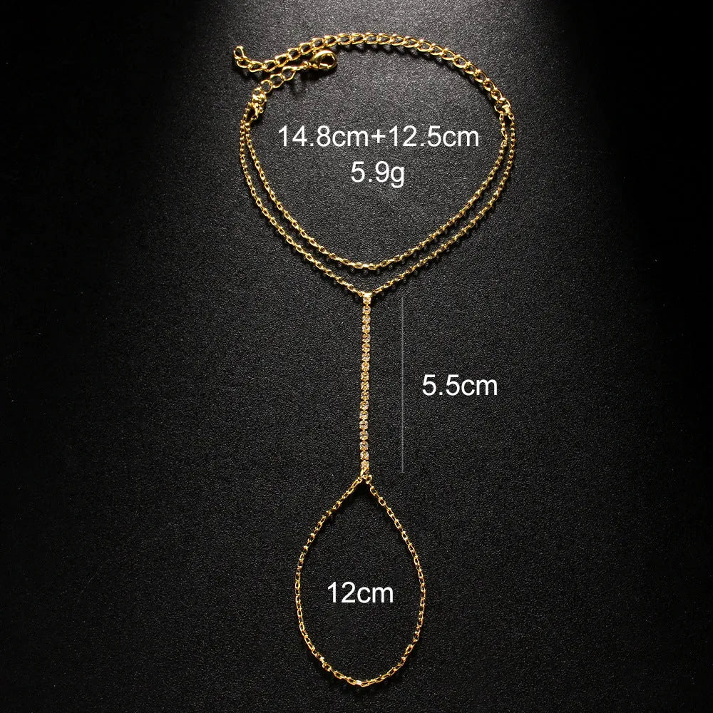 Women's geometric rhinestone bracelet in silver or gold electroplated alloy, Ins style.
