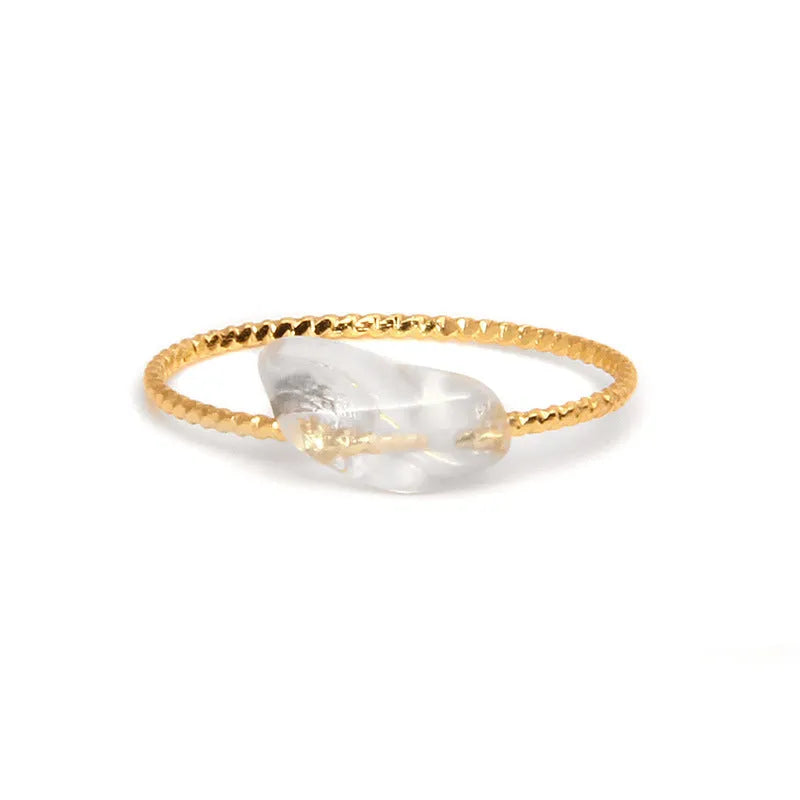 Women's geometric agate ring with original design in natural stone