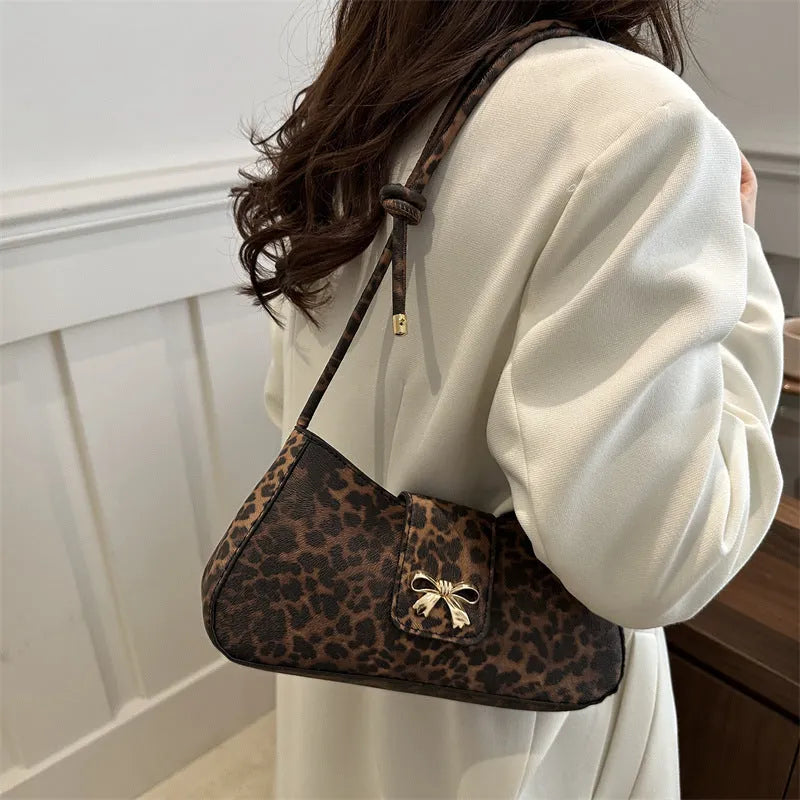 Women's casual PU leather handbag with sandwich pockets in black, brown, coffee or khaki