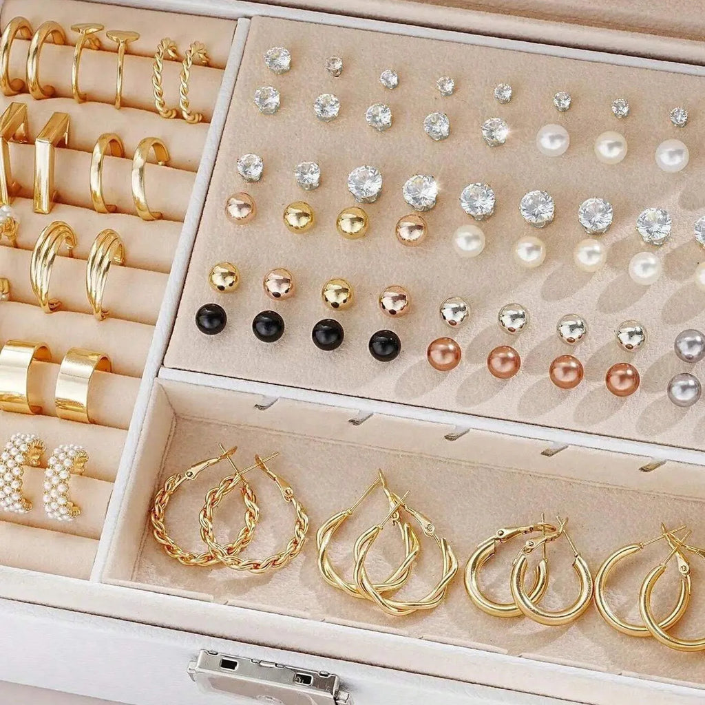 108 geometric alloy earrings with pearl elements in gold and yellow electroplated colours for women