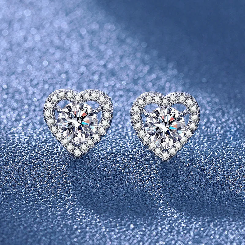 Heart-shaped six-claw inlaid zircon earrings for women, copper electroplated drop earrings with love motif