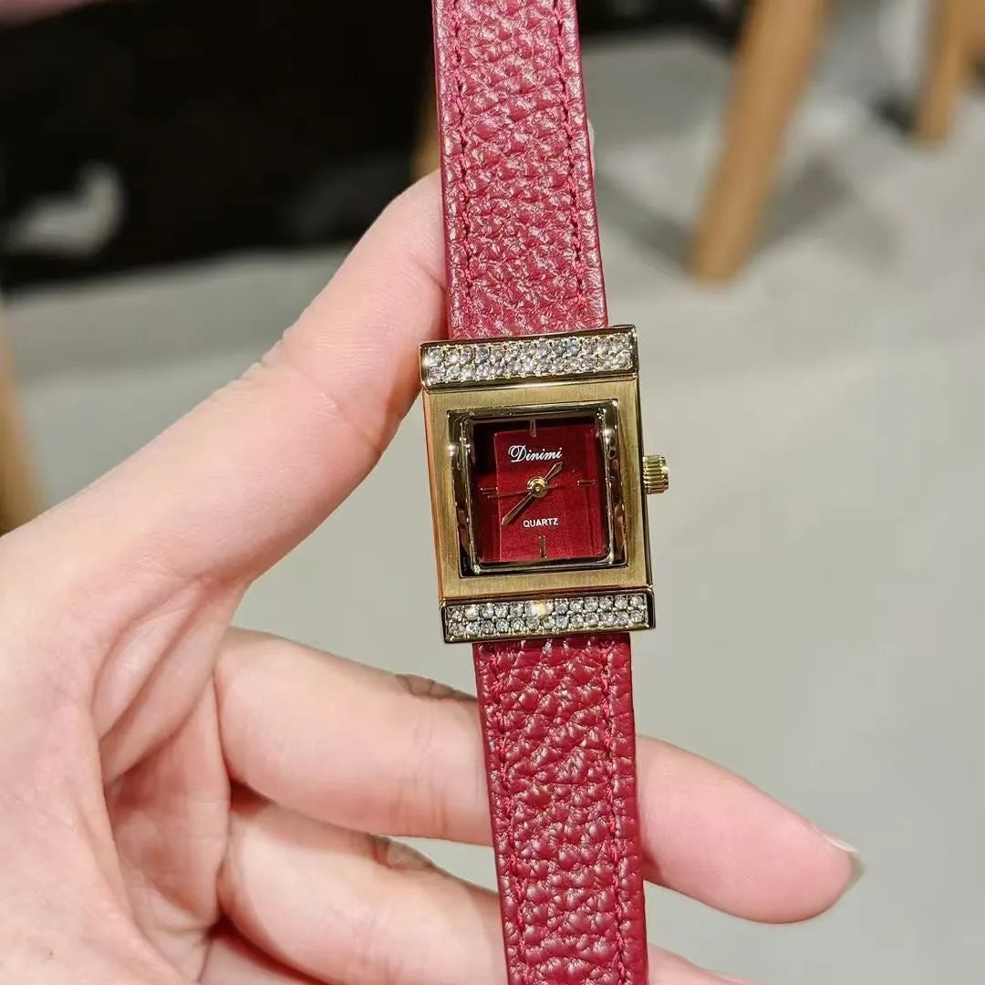 Alloy Chinese-style red women's watch with multiple design patterns and 8mm thickness