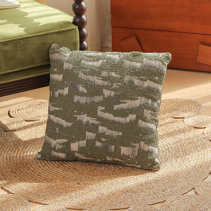 Jacquard woven cushion cover with yarn-dyed floral pattern in 45x45cm size