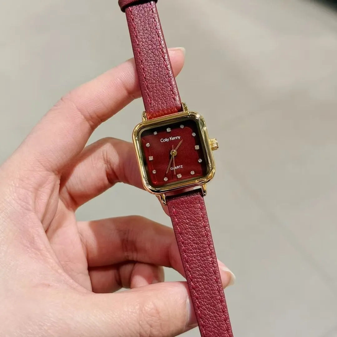 Alloy Chinese-style red women's watch with multiple design patterns and 8mm thickness
