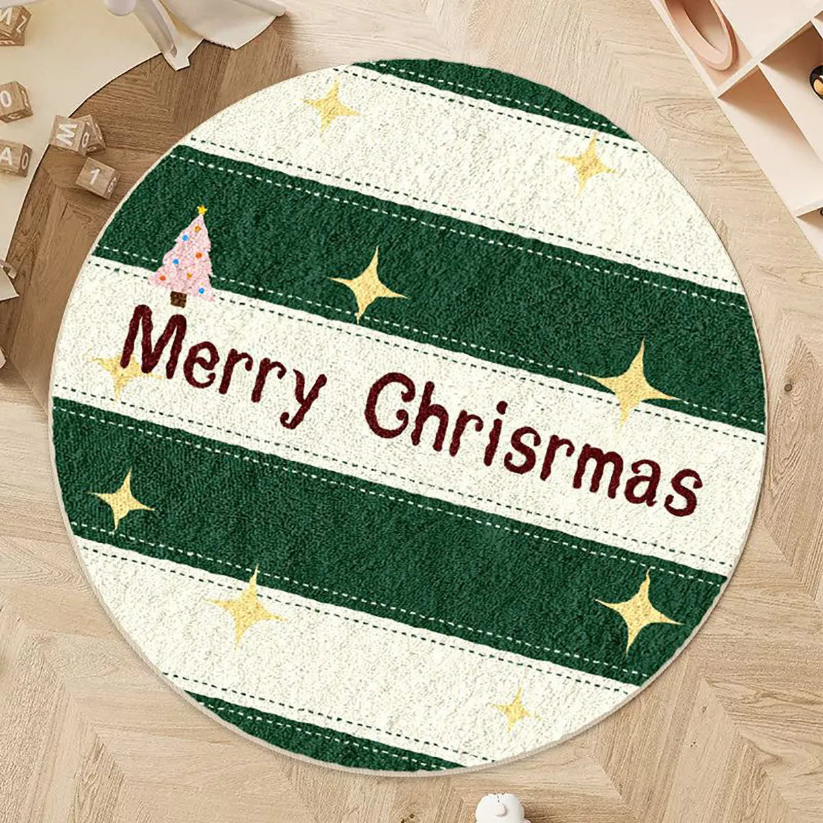 Round Christmas carpet with imitation cashmere material showing festive holiday patterns
