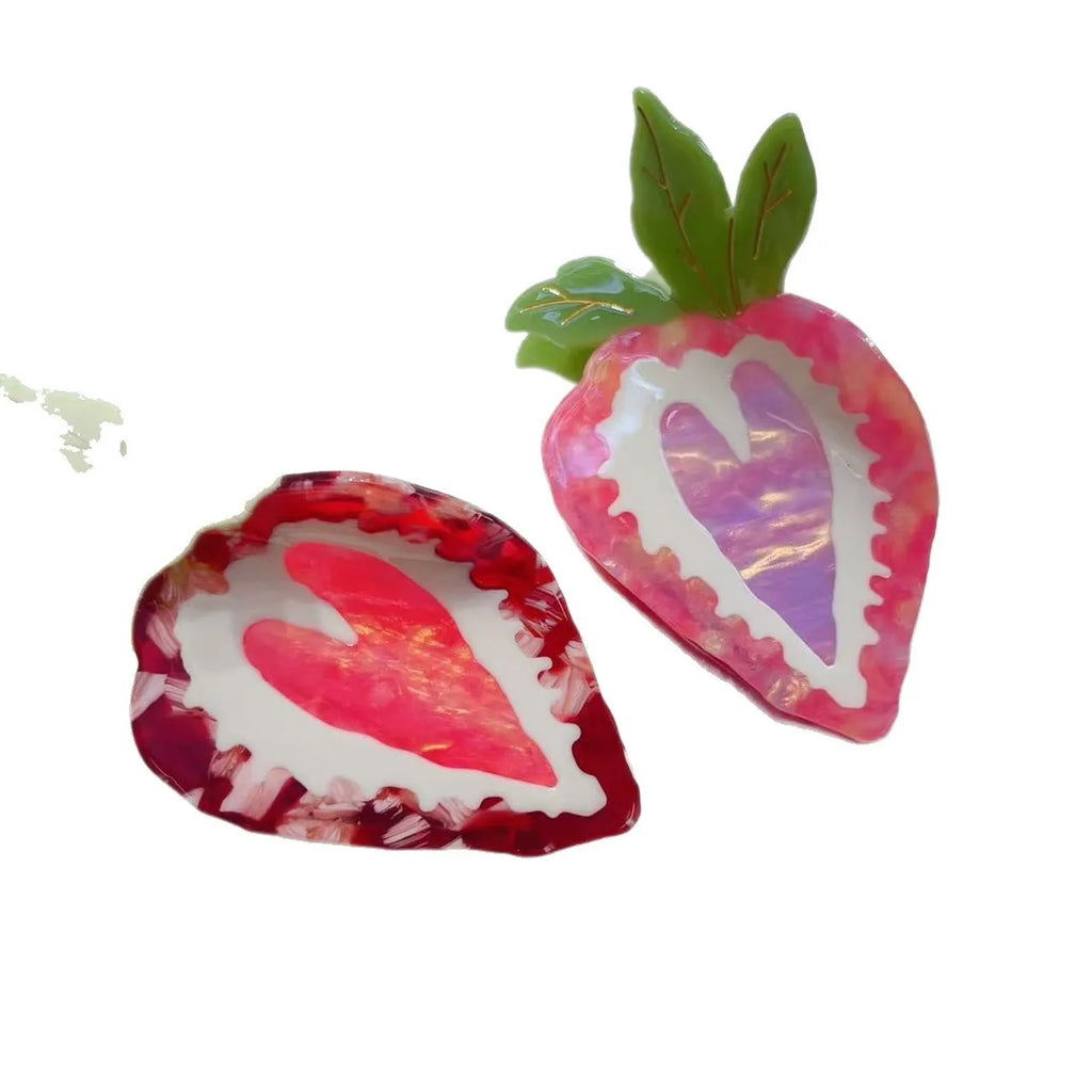 Manual craft strawberry shape hairpin in red or pink colour, pastoral style girls' hair accessory.