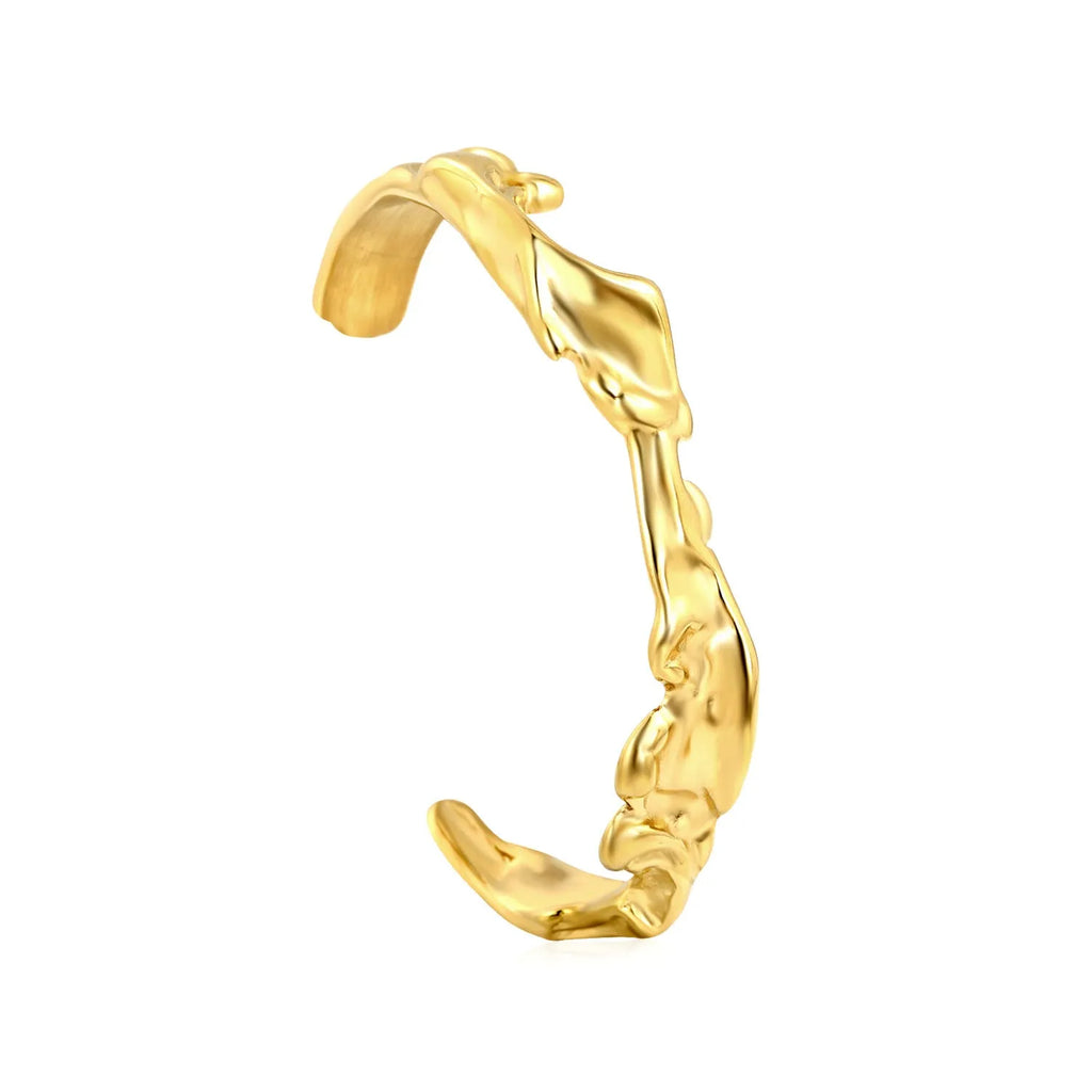 Stainless steel European trend bracelet in three colour variations for women and men