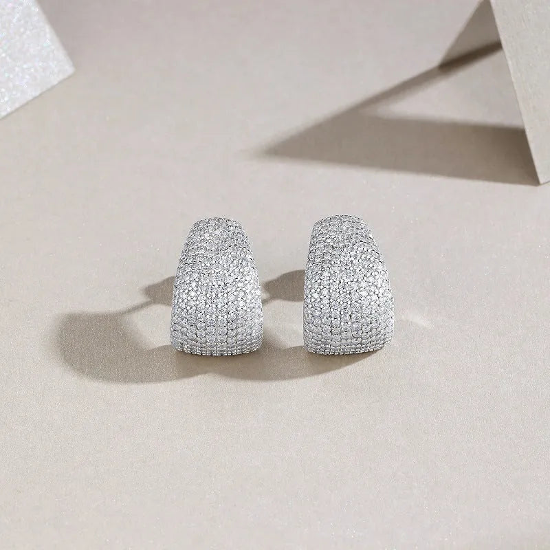 S925 sterling silver geometry ear studs with colourless moissanite stones