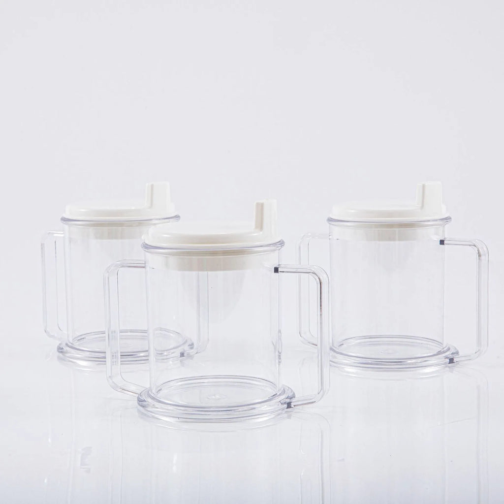 Transparent plastic spill-proof drinking cup with 301-400ml capacity.